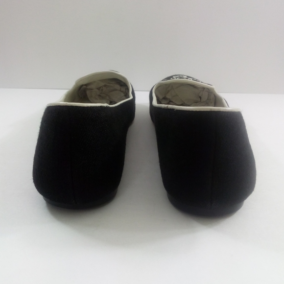 Johnston & Murphy Riley Women 9 Embroidered Black Canvas Ballet Flats 78-11518 - Picture 4 of 8